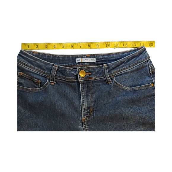 Lee Perfect Fit Jeans Women's Size 10 Medium Wash Mid Rise Straight Leg Stretch - Picture 6 of 9
